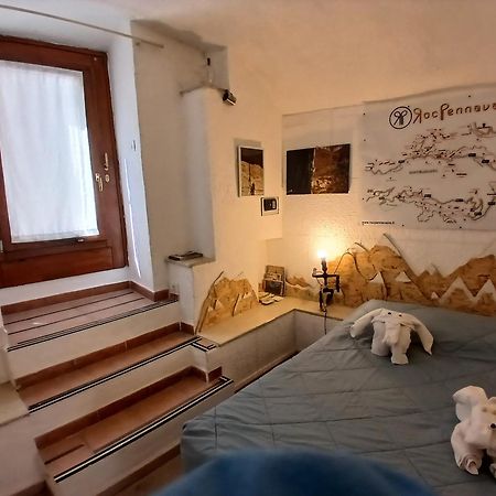 B&B 8A Castelbianco Colletta Exterior foto
