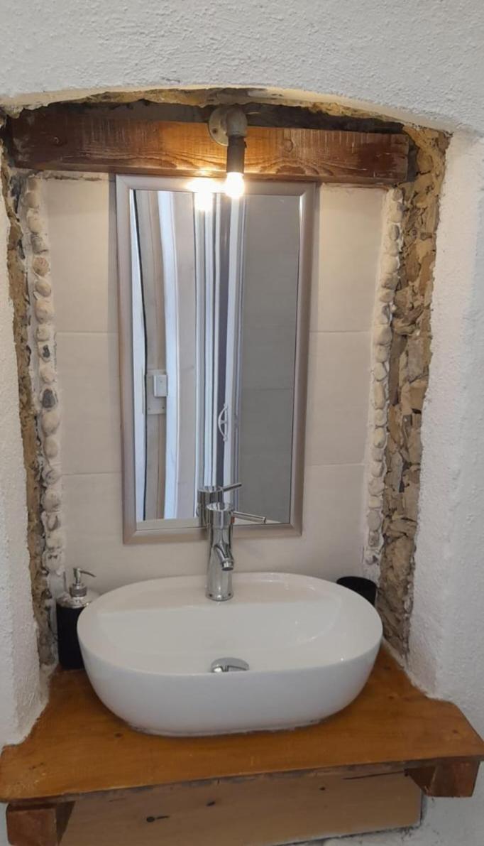B&B 8A Castelbianco Colletta Exterior foto